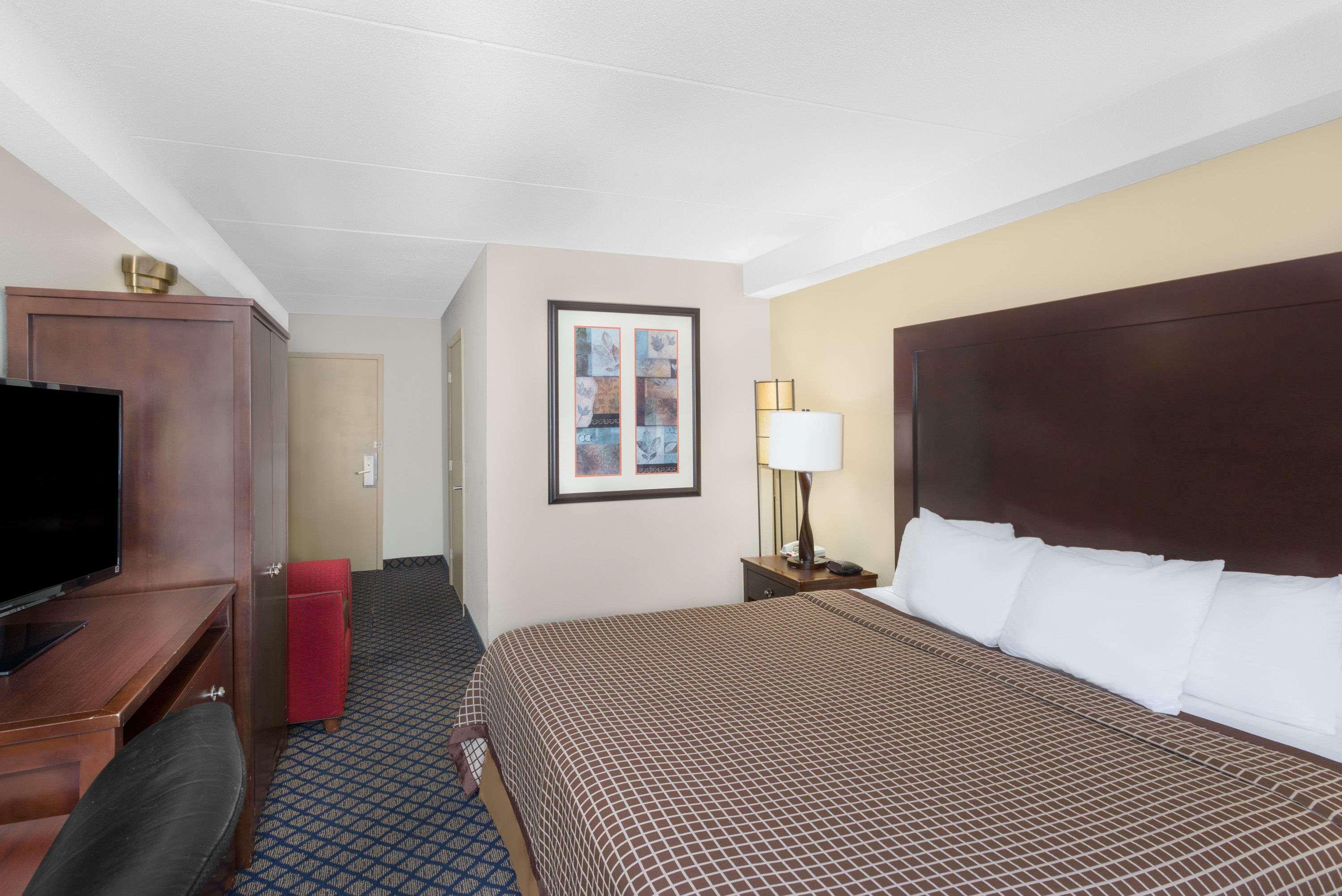 Days Inn By Wyndham Geneva/Finger Lakes Kültér fotó