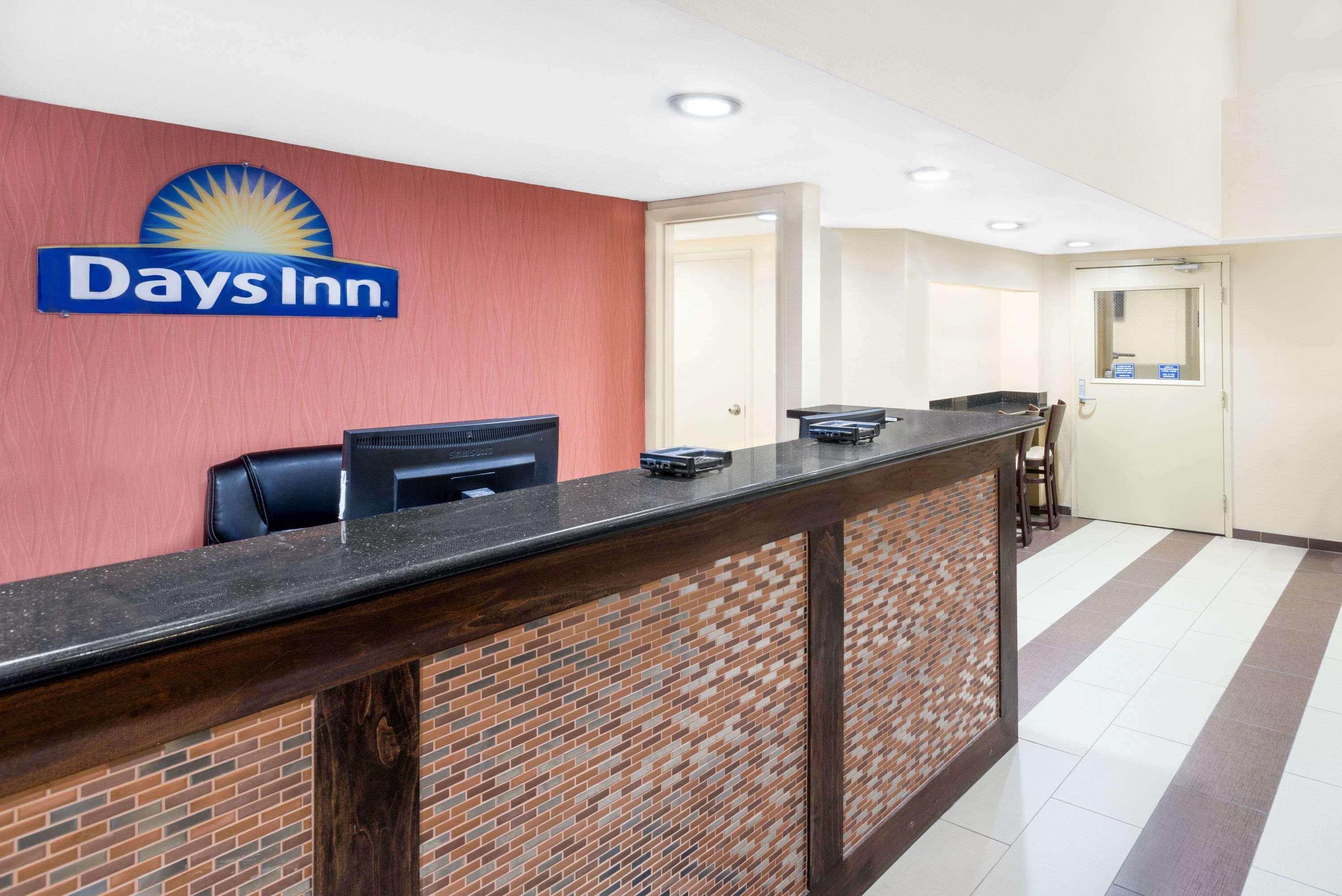 Days Inn By Wyndham Geneva/Finger Lakes Kültér fotó
